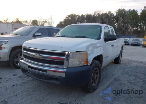 2011 Chevrolet Silverado 1500 Work Truck z USA, uszkodzony, nr VIN 1GCRCPEX3BZ248352